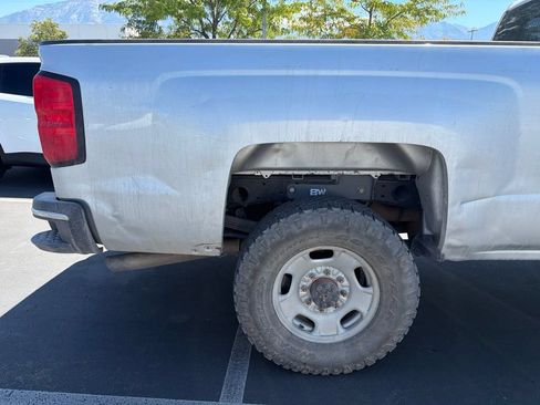 Used 2018 Chevrolet Silverado 2500 W/T w/ WT Fleet Convenience Package AWD/4WD image 7