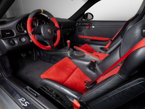 Used 2011 Porsche 911 GT2 RS image 18