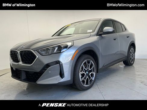 Certified 2025 BMW X2 xDrive28i AWD/4WD image 1