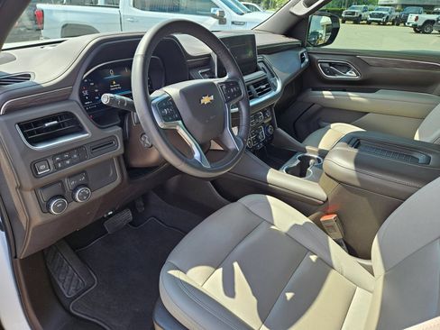 Used 2023 Chevrolet Tahoe LT w/ Luxury Package RWD image 10