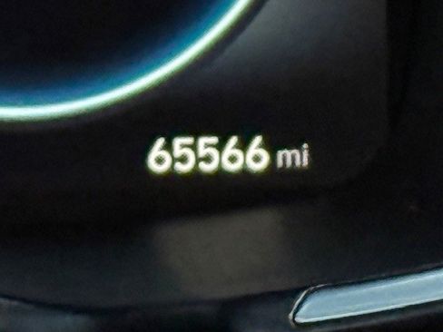 Certified 2023 Hyundai Santa Fe SEL w/ Premium Package image 30