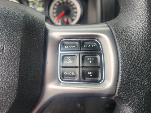 Used 2024 RAM 1500 Classic SLT image 12