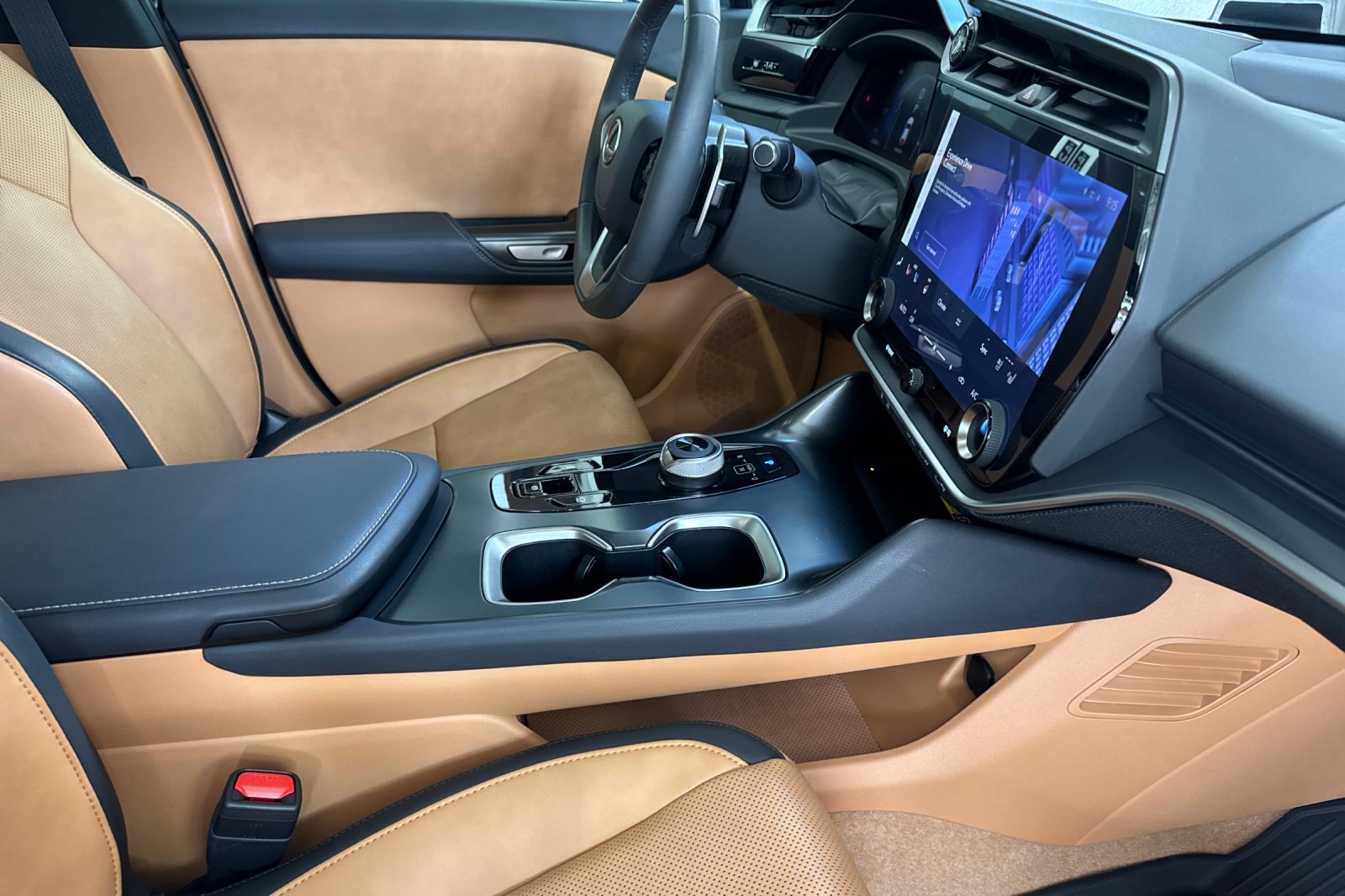 Certified 2023 Lexus RZ 450e Premium w/ Technology Package AWD/4WD image 20