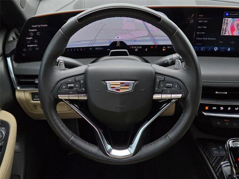 Used 2025 Cadillac CT5 Premium Luxury RWD image 15