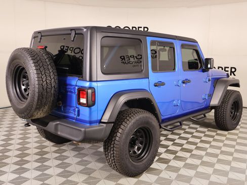 Used 2022 Jeep Wrangler Unlimited Sport AWD/4WD image 19