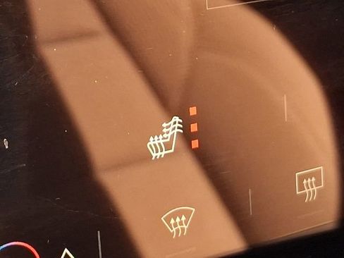 Used 2025 GMC Terrain Elevation image 28