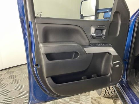 Used 2019 Chevrolet Silverado 3500 LTZ w/ Duramax Plus Package AWD/4WD image 12