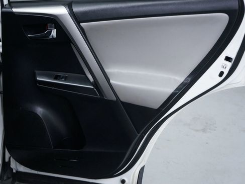 Used 2017 Toyota RAV4 XLE image 30