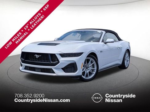 Used 2025 Ford Mustang GT Premium RWD image 1