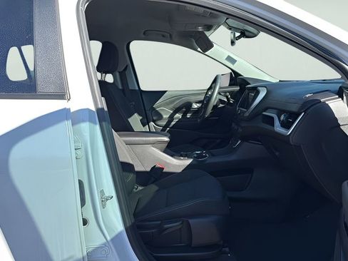 Used 2022 GMC Terrain SLE w/ Driver Convenience Package image 12