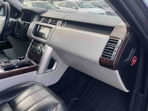 Used 2016 Land Rover Range Rover HSE image 20