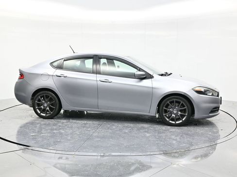 Used 2016 Dodge Dart SE w/ Convenience Group image 4