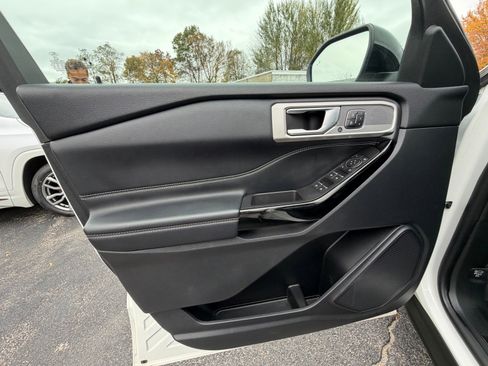 Used 2021 Ford Explorer ST w/ Equipment Group 401A image 13