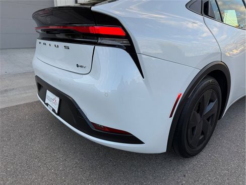 Used 2023 Toyota Prius LE image 47