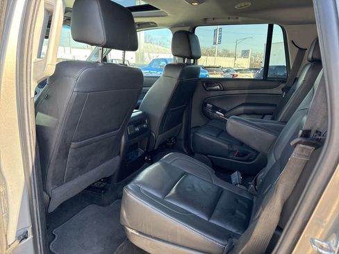 Used 2018 Chevrolet Tahoe LT image 15