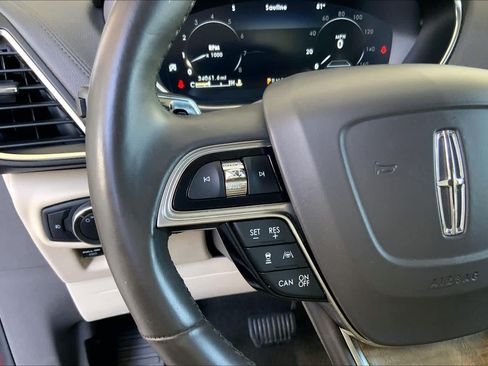 Used 2020 Lincoln Nautilus Reserve w/ Equipment Group 201A AWD/4WD image 24