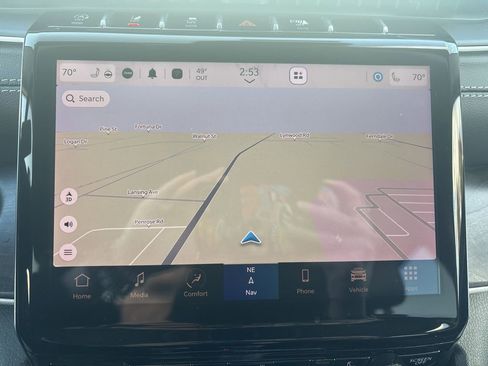 Used 2023 Jeep Grand Cherokee Limited image 24