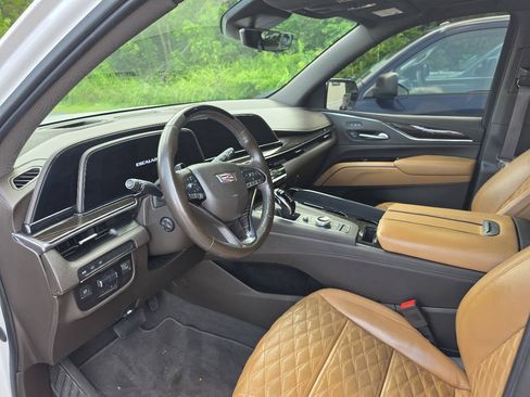 Used 2021 Cadillac Escalade Sport w/ Driver Assist Tech Package RWD image 6