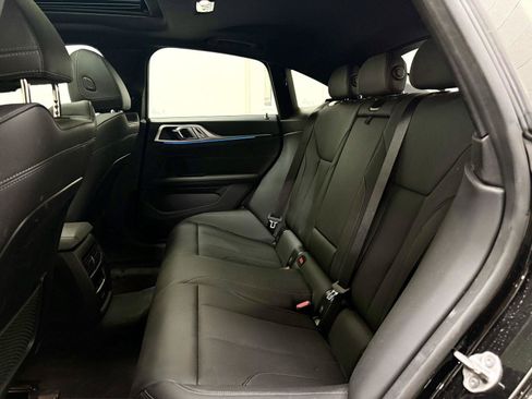 Used 2023 BMW i4 eDrive35 RWD image 18