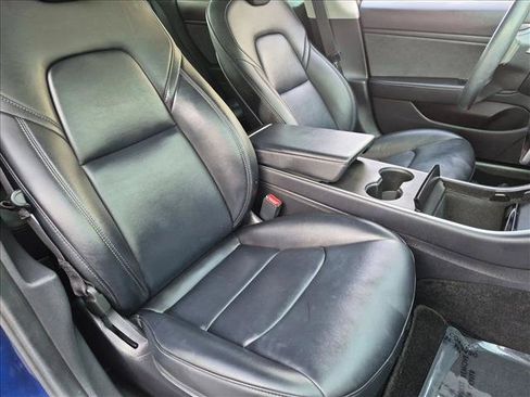 Used 2019 Tesla Model 3 Standard Range Plus RWD image 21