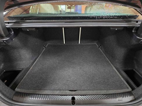 Used 2024 BMW 530i xDrive 530i xDrive w/ Convenience Package image 17