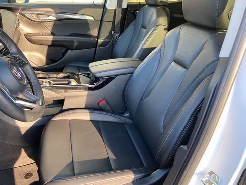 Used 2025 Buick Envision Preferred image 15