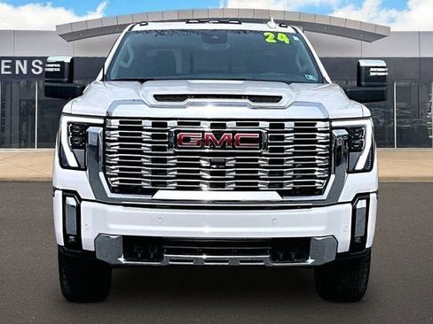 Certified 2024 GMC Sierra 2500 Denali w/ Denali Reserve Package AWD/4WD image 4