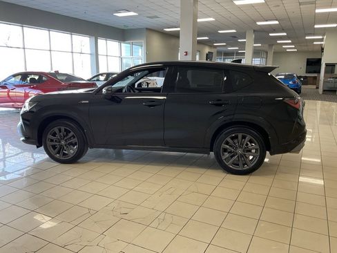 Certified 2025 Acura ADX A-Spec image 5