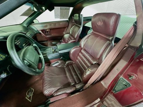 Used 1993 Chevrolet Corvette Coupe image 19