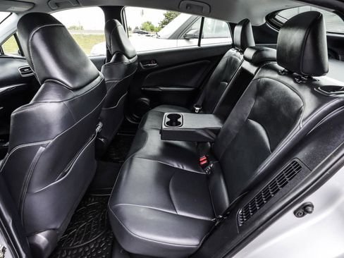 Used 2020 Toyota Prius Prime Limited FWD image 38