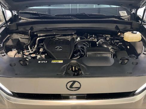 Used 2025 Lexus TX 500h AWD image 12
