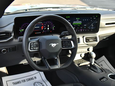 Used 2024 Ford Mustang GT Premium image 16