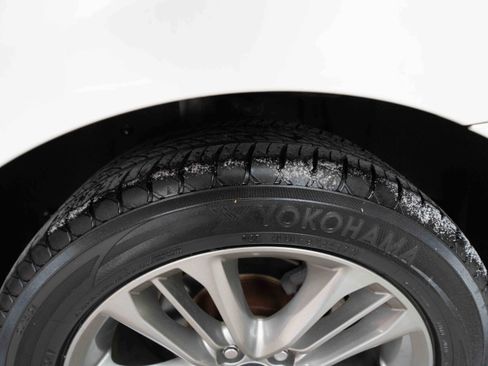 Used 2016 Toyota Camry SE image 29