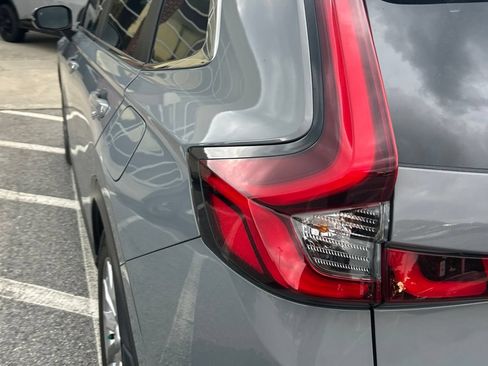 Used 2025 Honda CR-V EX-L image 21