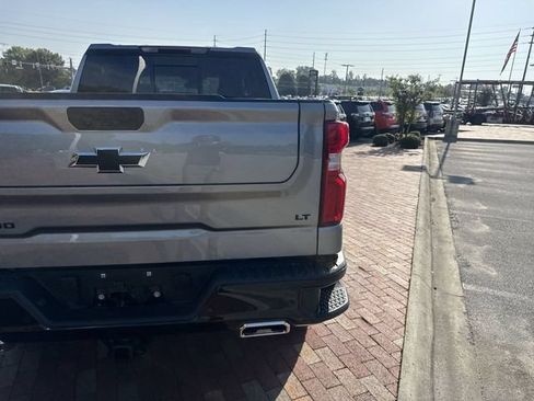 Used 2026 Chevrolet Silverado 1500 LT Trail Boss w/ LT Trail Boss Premium Package AWD/4WD image 11