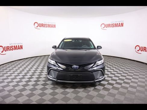 Used 2021 Toyota Camry LE FWD image 27