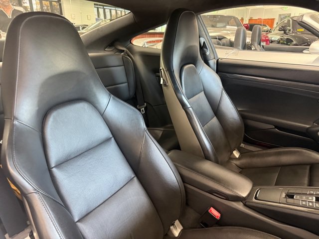 Used 2019 Porsche 911 Carrera S RWD image 10