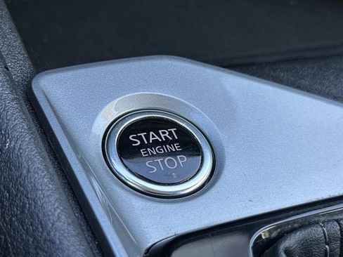 Used 2025 Nissan Altima 2.5 SV image 23