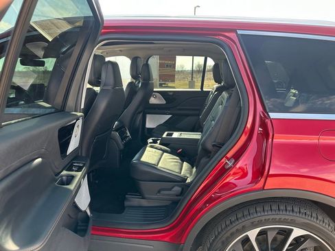 Used 2025 Lincoln Aviator Reserve w/ Equipment Group 201A image 20