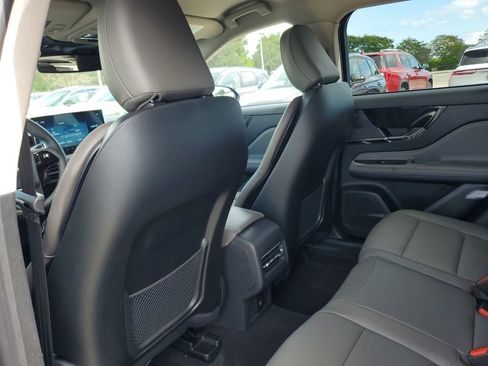 New 2026 Lincoln Corsair Premiere FWD image 10