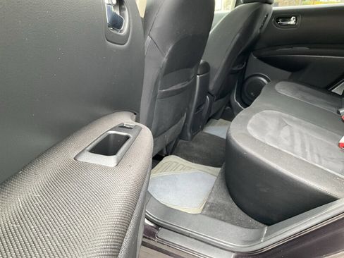 Used 2013 Nissan Rogue S w/ Special Edition Pkg AWD/4WD image 15