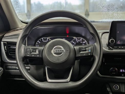 Used 2021 Nissan Rogue SV AWD/4WD image 21