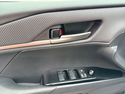 Certified 2026 Toyota Camry SE w/ Convenience Package image 15