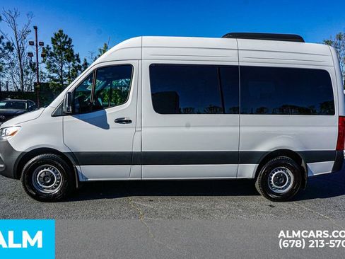 Used 2024 Mercedes-Benz Sprinter 2500 image 7
