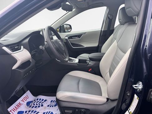 Used 2025 Toyota RAV4 XLE Premium w/ Weather Package image 12