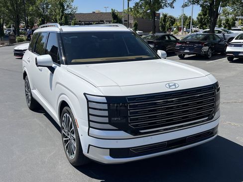 Certified 2026 Hyundai Palisade Calligraphy AWD/4WD image 4