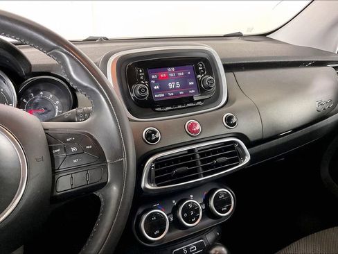 Used 2016 FIAT 500X Trekking image 9