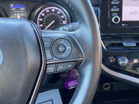 Used 2024 Toyota Camry SE image 16