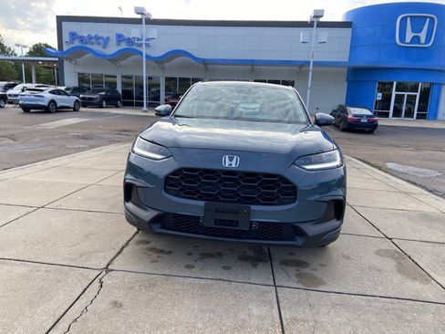 Used 2024 Honda HR-V LX image 3