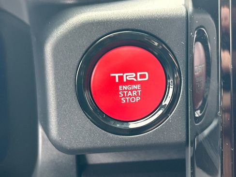 New 2026 Toyota 4Runner TRD Off-Road Premium AWD/4WD image 25
